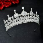 Bijoux pour cheveux de mariée couronne royale élégante A67-S