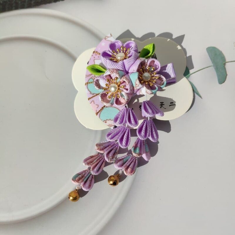 Barrette de cheveux artisanale japonaise en forme de fleur Violette